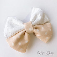 Load image into Gallery viewer, Miss Chloe Handmade Hairclip - Mila
