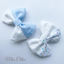 Load image into Gallery viewer, Miss Chloe Handmade Hairclip Set - Chantilly
