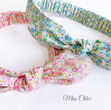 Load image into Gallery viewer, Miss Chloe Handmade Headband Set - Aamani
