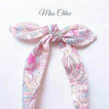 Load image into Gallery viewer, Miss Chloe Handmade Headband - Twin Stars
